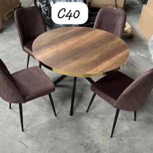 TABLE A MAGER 4 CHAISES RONDES